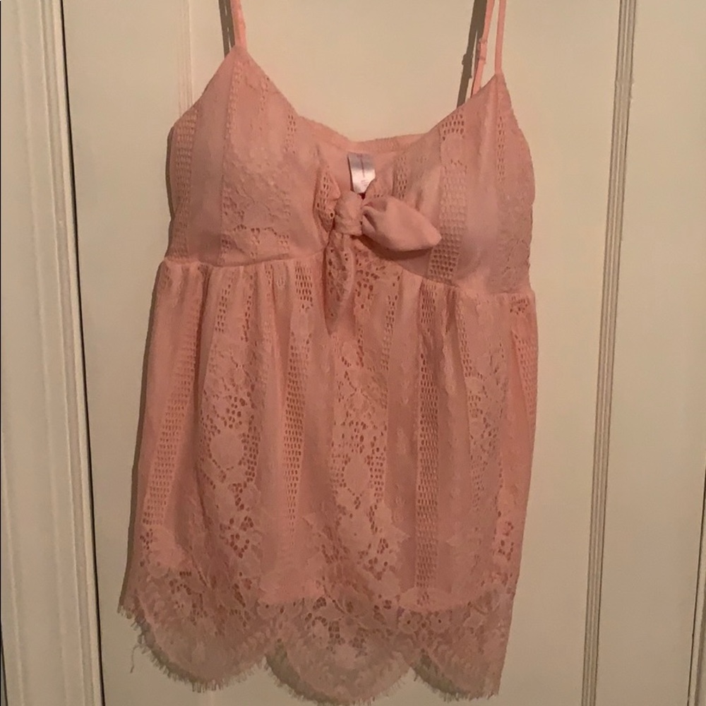 ♥️ Beautiful pink adjustable strap tank top